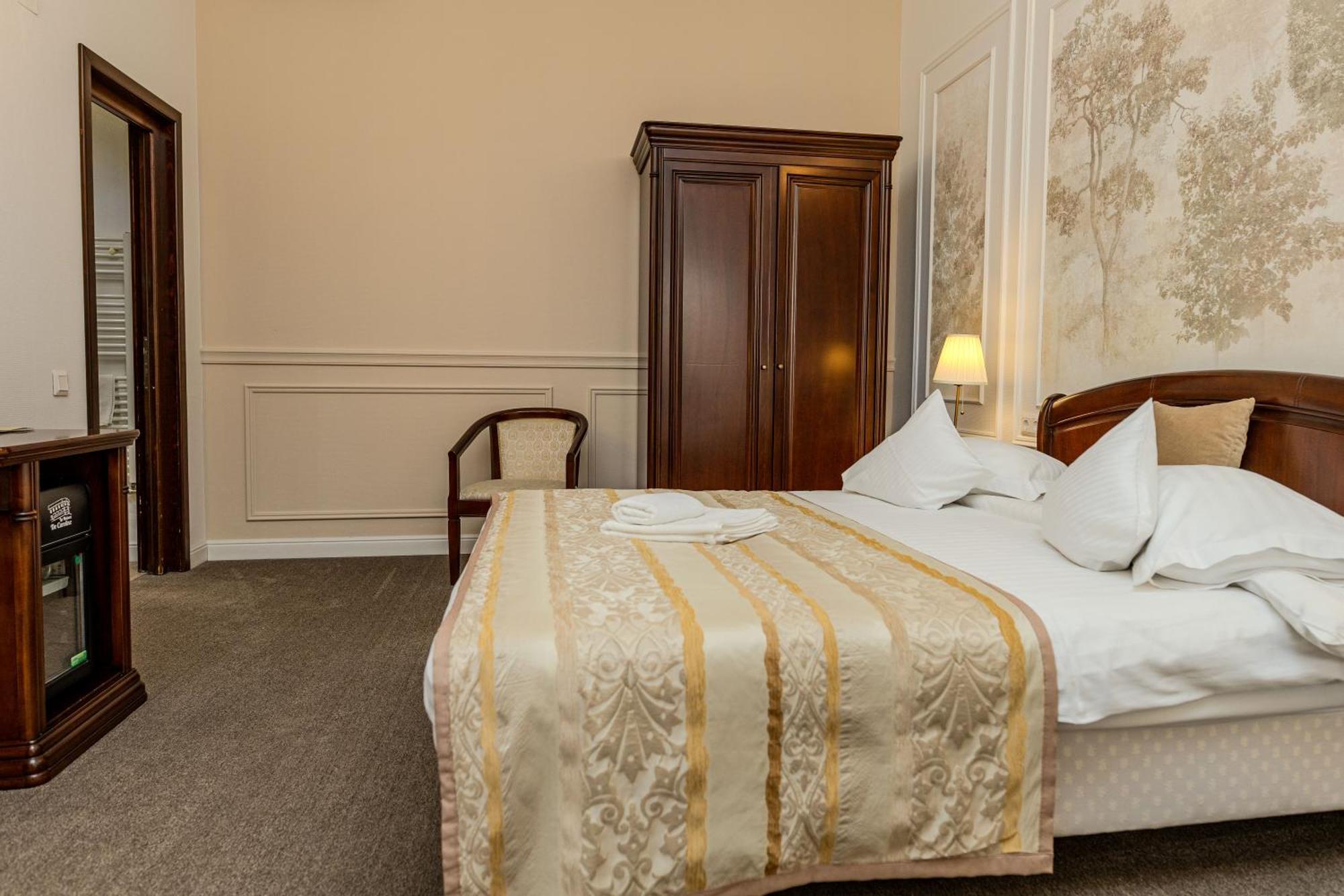 La Maison De Caroline Alba Iulia Ngoại thất bức ảnh