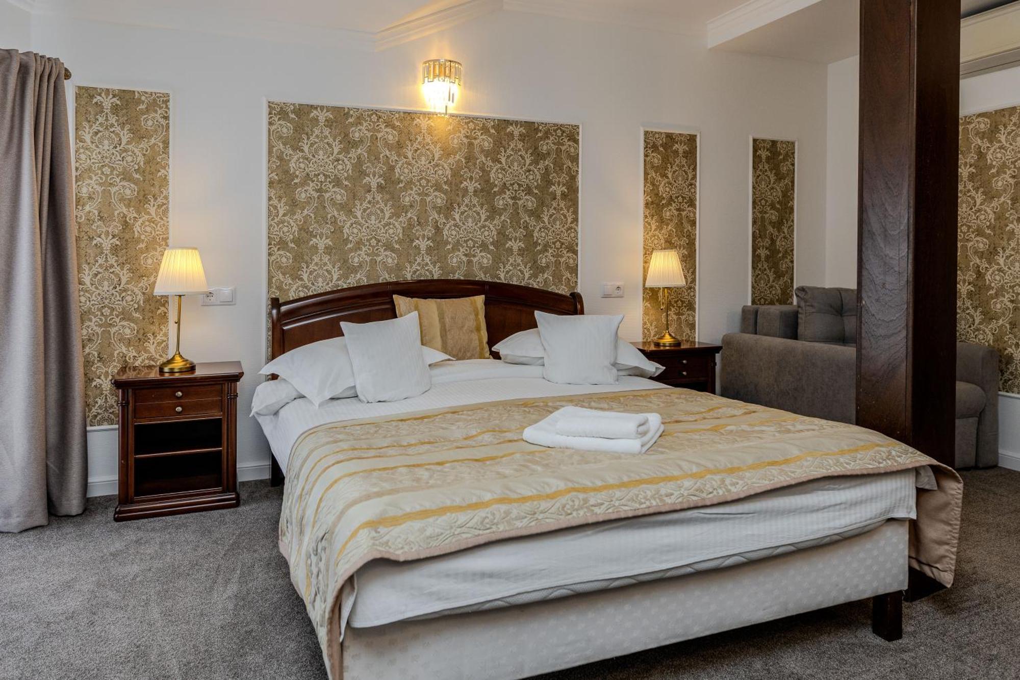 La Maison De Caroline Alba Iulia Ngoại thất bức ảnh