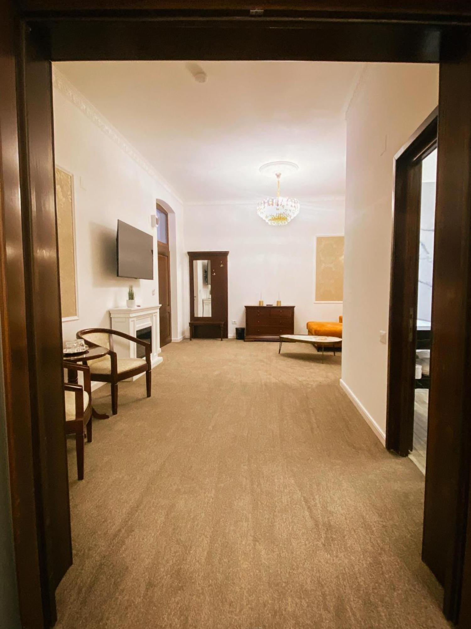 La Maison De Caroline Alba Iulia Ngoại thất bức ảnh